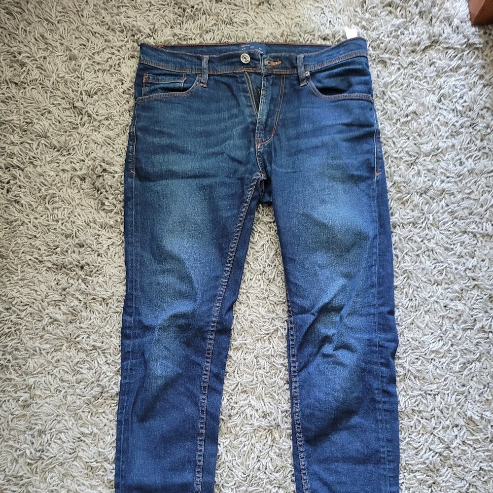 Zara slim fit jeans (31x32)